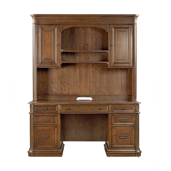 Roanoke - Credenza & Hutch Set