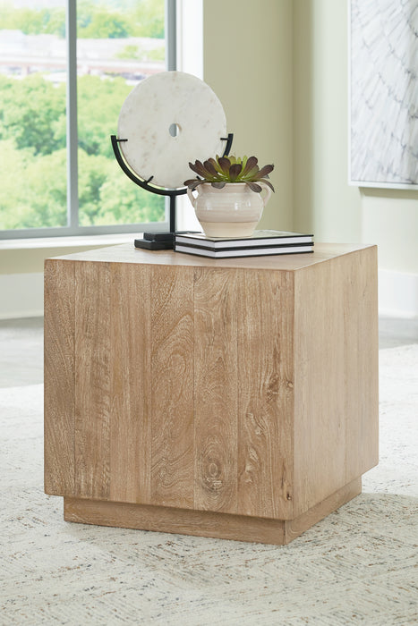 Ashley Express - Belenburg Accent Table